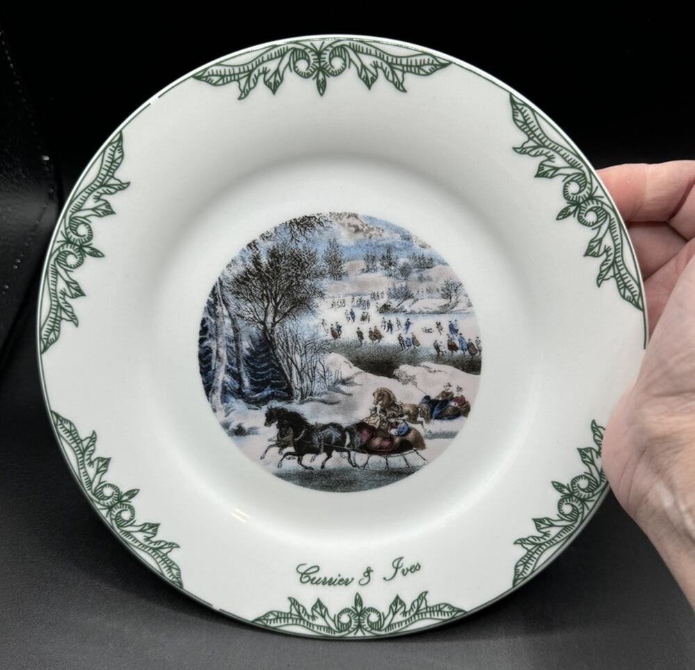 2002 Currier & Ives Plate Collection Central Park In Winter 8” -A94